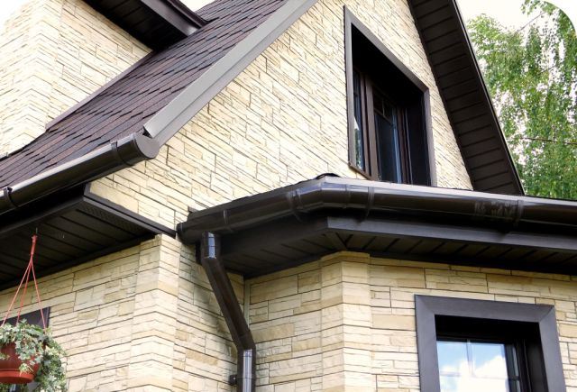 пластиковый фасад дома